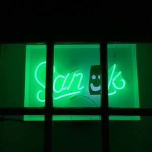 Meet your Posher, Emma